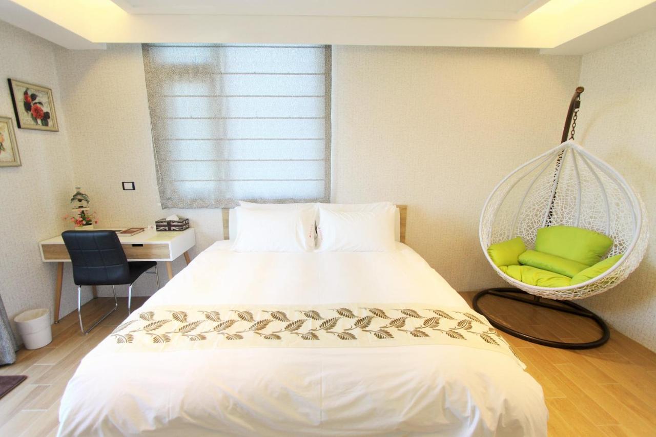 Hualien Flora Boutique Homestay Bagian luar foto