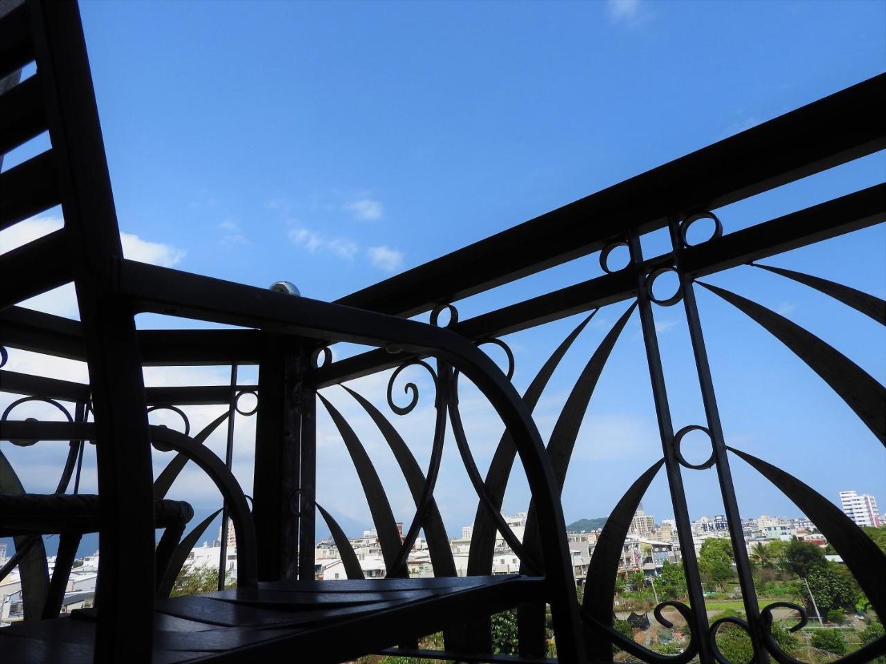 Hualien Flora Boutique Homestay Bagian luar foto